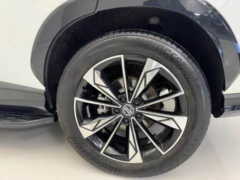 DL25JWM Mg Motor Uk Hs 1.5 T-GDI PHEV Trophy 5dr Auto Thumbnail #23