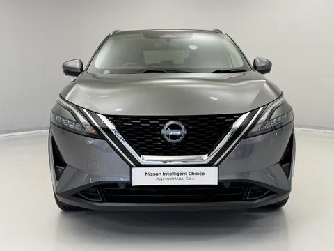 DL73WRZ Nissan Qashqai 1.3 DiG-T MH 158 N-Connecta [Glass Rf] 5dr Xtronic Thumbnail #4