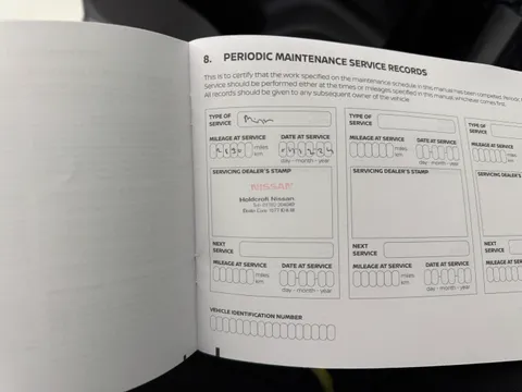 DL73WRZ Nissan Qashqai 1.3 DiG-T MH 158 N-Connecta [Glass Rf] 5dr Xtronic Thumbnail #18