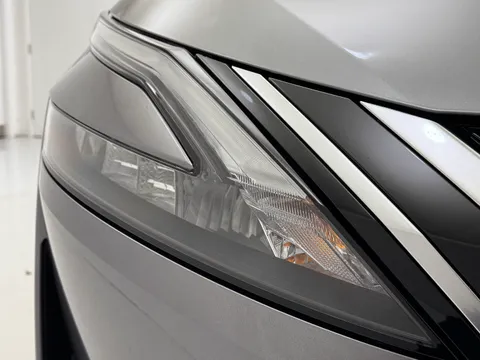 DL73WRZ Nissan Qashqai 1.3 DiG-T MH 158 N-Connecta [Glass Rf] 5dr Xtronic Thumbnail #31