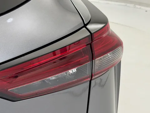 DL73WRZ Nissan Qashqai 1.3 DiG-T MH 158 N-Connecta [Glass Rf] 5dr Xtronic Thumbnail #32