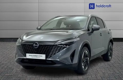 GY25RXM Nissan Qashqai 1.3 DiG-T MH N-Connecta 5dr Thumbnail #3