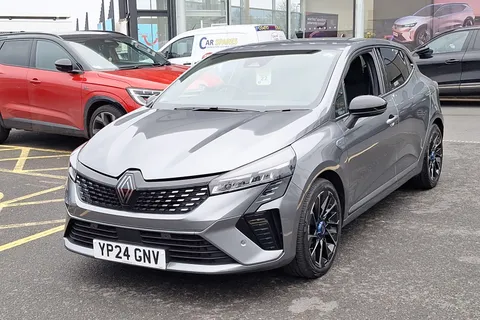 YP24GNV Renault Clio 1.6 E-TECH full hybrid 145 Esprit Alpine 5dr Auto Thumbnail #17