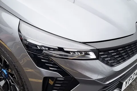 YP24GNV Renault Clio 1.6 E-TECH full hybrid 145 Esprit Alpine 5dr Auto Thumbnail #20