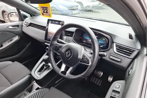 YP24GNV Renault Clio 1.6 E-TECH full hybrid 145 Esprit Alpine 5dr Auto Thumbnail #22