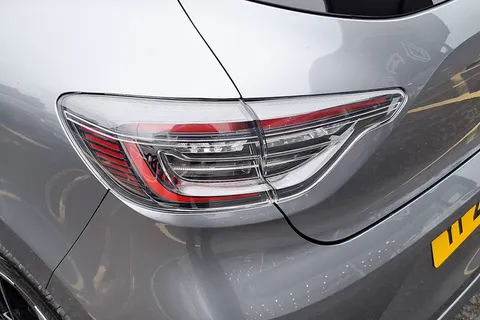 YP24GNV Renault Clio 1.6 E-TECH full hybrid 145 Esprit Alpine 5dr Auto Thumbnail #27