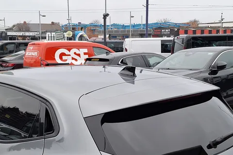 YP24GNV Renault Clio 1.6 E-TECH full hybrid 145 Esprit Alpine 5dr Auto Thumbnail #29