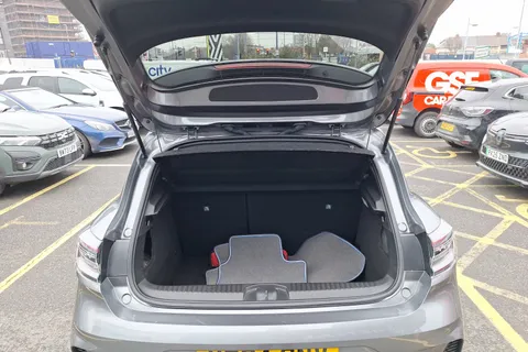 YP24GNV Renault Clio 1.6 E-TECH full hybrid 145 Esprit Alpine 5dr Auto Thumbnail #30