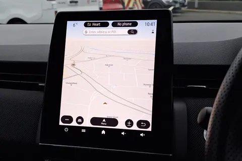 YP24GNV Renault Clio 1.6 E-TECH full hybrid 145 Esprit Alpine 5dr Auto Thumbnail #37