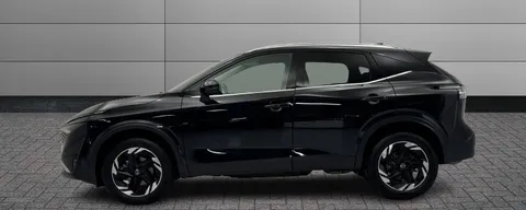 OX25NEF Nissan Qashqai 1.3 DiG-T MH N-Connecta [Glass Roof] 5dr Thumbnail #4