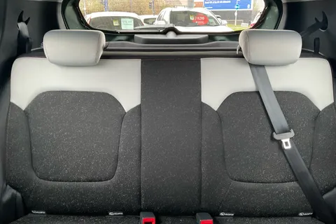 BP75TEY Dacia Spring 27kWh Expression 45 33kW 5dr Auto Thumbnail #11