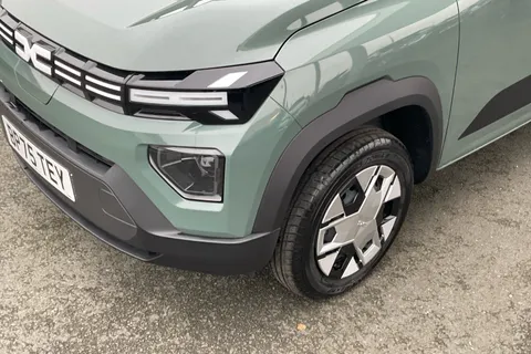 BP75TEY Dacia Spring 27kWh Expression 45 33kW 5dr Auto Thumbnail #15