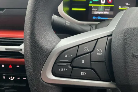 BP75TEY Dacia Spring 27kWh Expression 45 33kW 5dr Auto Thumbnail #35