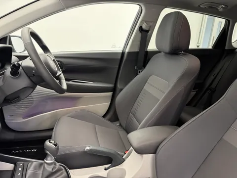 DW25NMF Hyundai Bayon 1.0 TGDi Ultimate 5dr Thumbnail #4