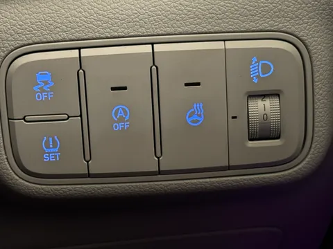 DW25NMF Hyundai Bayon 1.0 TGDi Ultimate 5dr Thumbnail #19