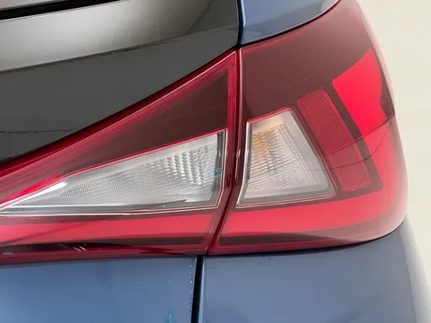 DV75LRN Hyundai i20 1.0T GDi Premium 5dr Thumbnail #31