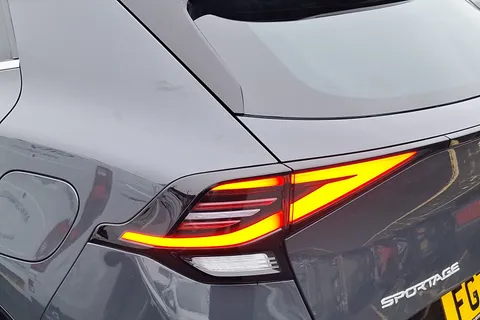 FG73CGK Kia Sportage 1.6T GDi 48V ISG GT-Line 5dr DCT Thumbnail #34