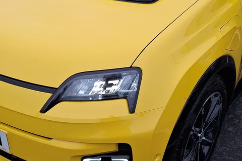 BF75YOW Renault 5 110kW Iconic Five Comfort Range 52kWh 5dr Auto Thumbnail #19