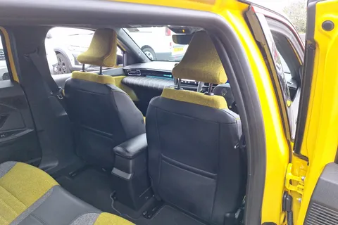 BF75YOW Renault 5 110kW Iconic Five Comfort Range 52kWh 5dr Auto Thumbnail #37