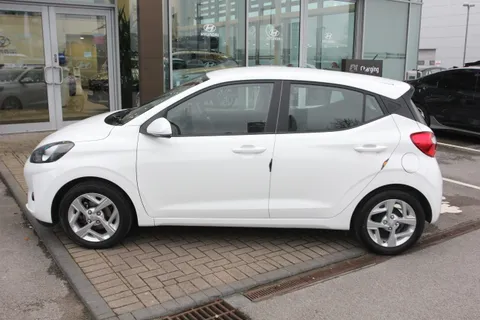 DG72MZD Hyundai i10 1.0 MPi SE Connect 5dr Thumbnail #30