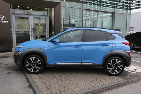 DS22NZG Hyundai Kona 1.0 TGDi 48V MHEV Premium 5dr Thumbnail #6