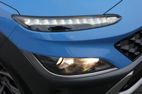 DS22NZG Hyundai Kona 1.0 TGDi 48V MHEV Premium 5dr Thumbnail #10