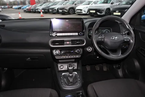 DS22NZG Hyundai Kona 1.0 TGDi 48V MHEV Premium 5dr Thumbnail #15