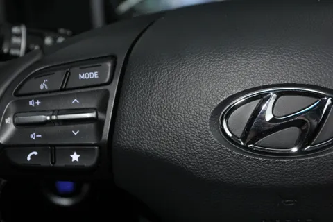 DS22NZG Hyundai Kona 1.0 TGDi 48V MHEV Premium 5dr Thumbnail #21