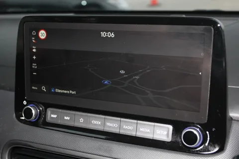 DS22NZG Hyundai Kona 1.0 TGDi 48V MHEV Premium 5dr Thumbnail #30