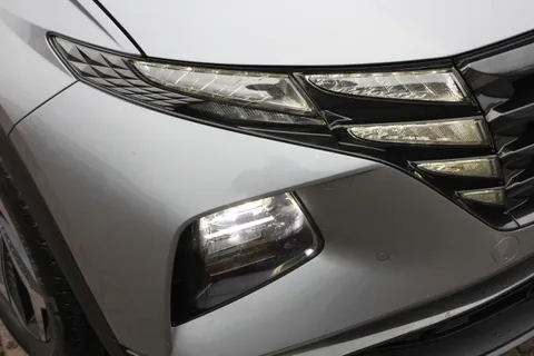 KP71HCE Hyundai Tucson 1.6 TGDi Hybrid 230 Ultimate 5dr 2WD Auto Thumbnail #35