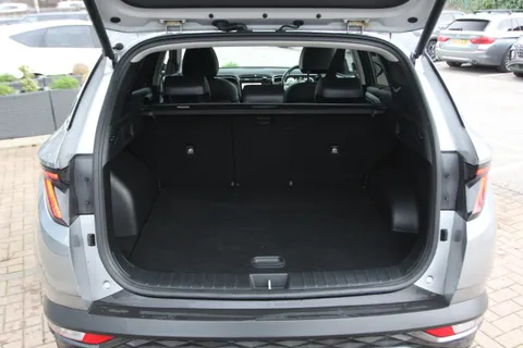 KP71HCE Hyundai Tucson 1.6 TGDi Hybrid 230 Ultimate 5dr 2WD Auto Thumbnail #14