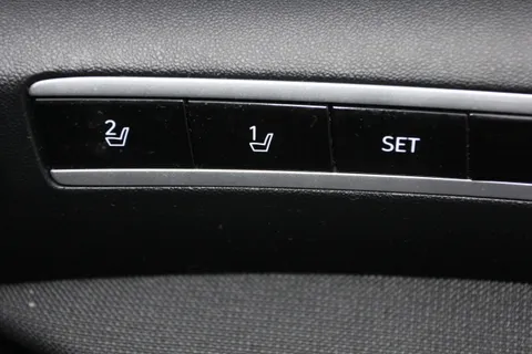 KP71HCE Hyundai Tucson 1.6 TGDi Hybrid 230 Ultimate 5dr 2WD Auto Thumbnail #30