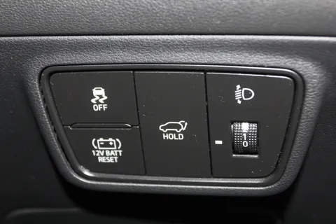 KP71HCE Hyundai Tucson 1.6 TGDi Hybrid 230 Ultimate 5dr 2WD Auto Thumbnail #31