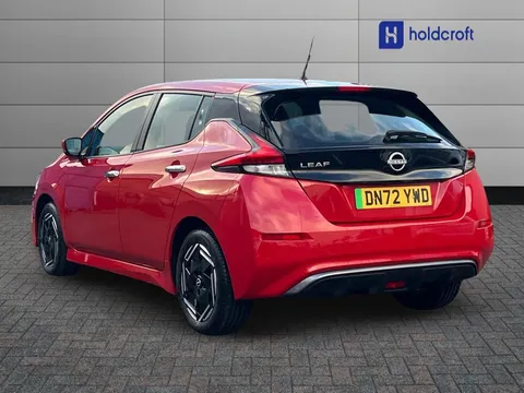 DN72YWD Nissan LEAF 110kW Acenta 39kWh 5dr Auto Thumbnail #4