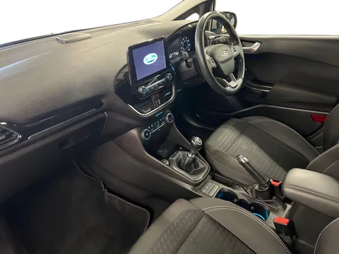 FG18FKW Ford Fiesta 1.0 EcoBoost Titanium 5dr Thumbnail #4