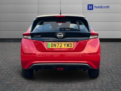 DN72YWD Nissan LEAF 110kW Acenta 39kWh 5dr Auto Thumbnail #5