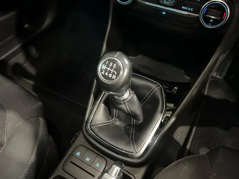 FG18FKW Ford Fiesta 1.0 EcoBoost Titanium 5dr Thumbnail #13