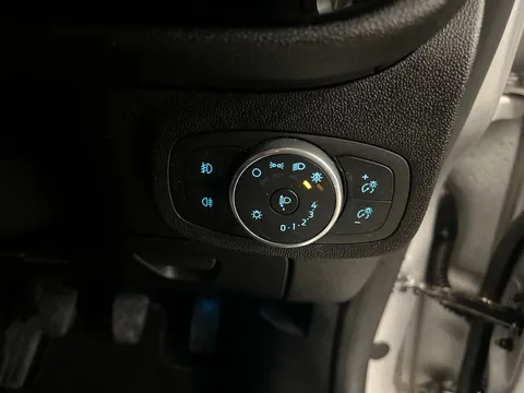 FG18FKW Ford Fiesta 1.0 EcoBoost Titanium 5dr Thumbnail #15