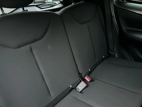 DS23SWU Toyota Aygo X 1.0 VVT-i Edge 5dr Auto Thumbnail #10