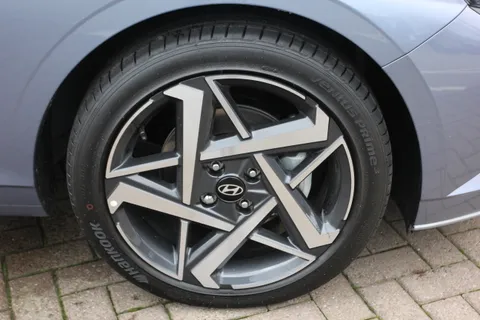 MD75NJX Hyundai i20 1.0T GDi Premium 5dr Thumbnail #11