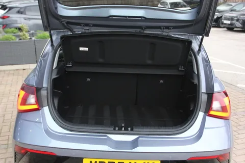 MD75NJX Hyundai i20 1.0T GDi Premium 5dr Thumbnail #14