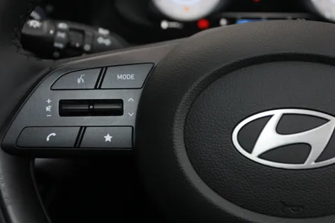 MD75NJX Hyundai i20 1.0T GDi Premium 5dr Thumbnail #22