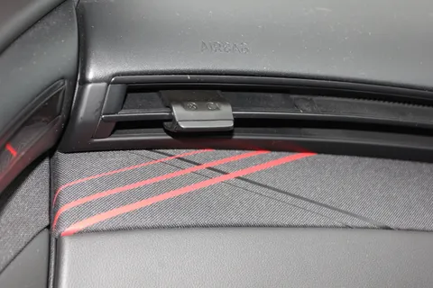 MK73TEY Hyundai Tucson 1.6 TGDi Hybrid 230 N Line S 5dr 2WD Auto Thumbnail #32