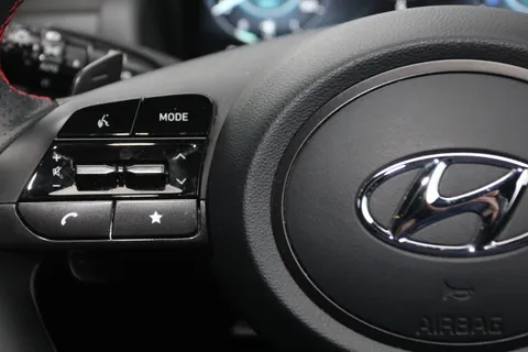 MK73TEY Hyundai Tucson 1.6 TGDi Hybrid 230 N Line S 5dr 2WD Auto Thumbnail #24