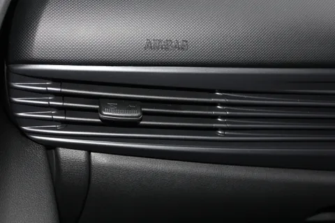 ML75ESG Hyundai i20 1.0T GDi Advance [Nav] 5dr Thumbnail #28