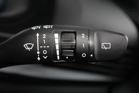 ML75ESG Hyundai i20 1.0T GDi Advance [Nav] 5dr Thumbnail #24