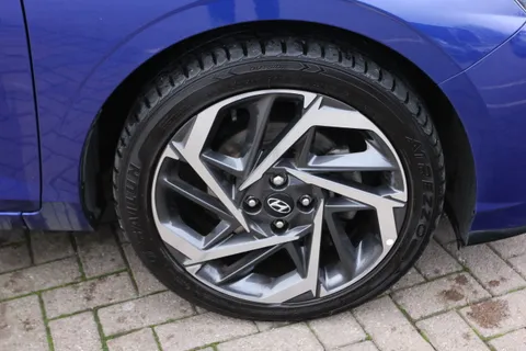 MM22PNN Hyundai i20 1.0T GDi 48V MHD Ultimate 5dr Thumbnail #11