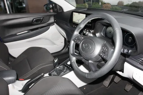 MM22PNN Hyundai i20 1.0T GDi 48V MHD Ultimate 5dr Thumbnail #10