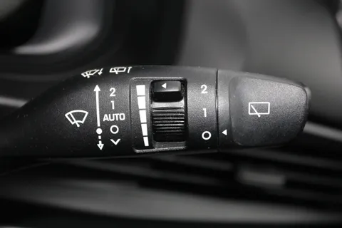 MM22PNN Hyundai i20 1.0T GDi 48V MHD Ultimate 5dr Thumbnail #25