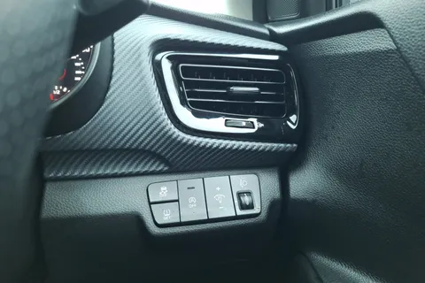 DS24UPL Kia Stonic 1.0T GDi 48V GT-Line S 5dr DCT Thumbnail #16